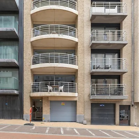 Amielie 9v * Blankenberge