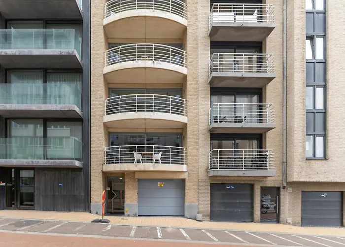 Amielie 9v * Blankenberge